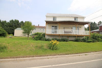 /international/ca/226-rue-de-la-station-armagh-qc-g0r1a0-ca-armagh-quebec-310101282352/?lang=en
