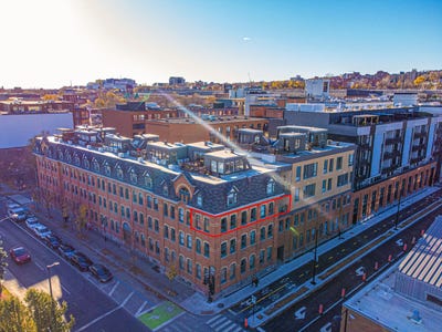 /international/ca/3601-rue-st-jacques-le-sud-ouest-qc-h4c3n4-ca-le-sud-ouest-quebec-310096267908/