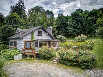 /international/ca/244-ch-du-lac-des-sables-sainte-agathe-des-monts-quebec-310101203301/