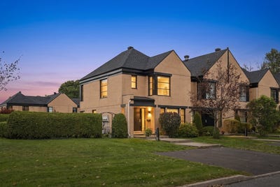 /international/ca/2651-rue-des-berges-desjardins-quebec-310119953736/