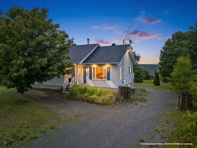 /international/ca/40-rue-comeau-saint-magloire-quebec-310109710461/