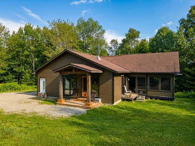 /international/ca/1774-mtee-de-montcalm-montcalm-quebec-310108307300/
