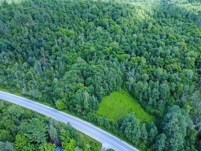 /international/ca/route-315-lac-simon-qc-j0v1e0-ca-lac-simon-quebec-310101132278/?lang=zh-tw