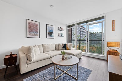 /international/ca/2321-scotia-street-309-vancouver-british-columbia-310100784763/