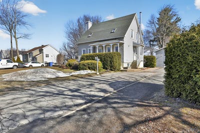 /international/ca/6741-rue-levesque-terrebonne-quebec-310107492506/