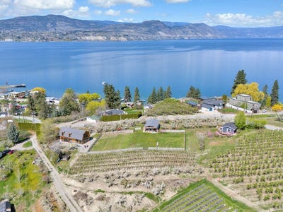 /international/ca/620-boothe-road-naramata-british-columbia-310106402936/
