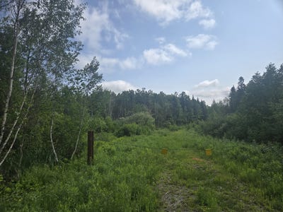 /international/ca/10e-rang-lac-drolet-qc-g0y1c0-ca-lac-drolet-quebec-310101205824/?lang=zh-cn