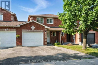 /international/ca/96-cheltenham-road-barrie-ontario-310100784728/