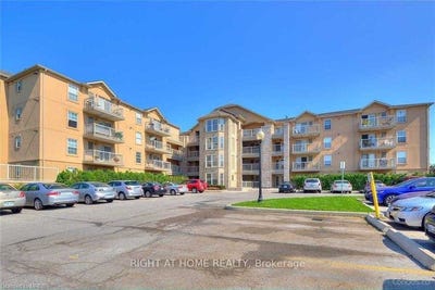 /international/ca/310-1460-bishops-gate-oakville-ontario-310106166842/