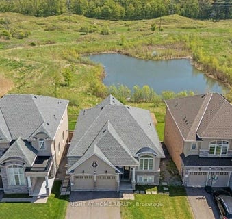 /international/ca/19-robarts-lower-level-drive-hamilton-ontario-310106052227/
