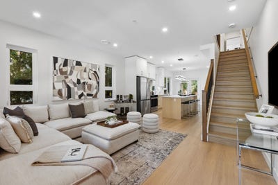 /international/ca/846-st-denis-avenue-north-vancouver-british-columbia-310100957711/?lang=zh-tw