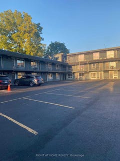 /international/ca/5958-fallsview-boulevard-niagara-falls-ontario-310107443662/