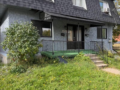 /international/ca/621-622-rue-front-le-vieux-longueuil-quebec-310107521812/