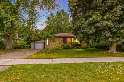 /international/ca/102-murray-drive-aurora-ontario-310101081156/?lang=zh-cn