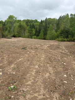 /international/ca/rue-rene-saint-zenon-qc-j0k3n0-ca-saint-zenon-quebec-310099056379/?lang=zh-tw