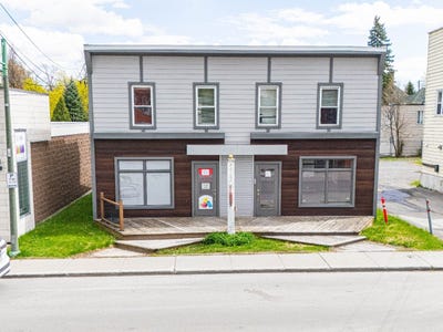 /international/ca/115-rue-champlain-salaberry-de-valleyfield-quebec-310105229611/