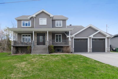 /international/ca/195-rue-des-perles-brompton-rock-forest-saint-elie-deauville-quebec-310106396258/