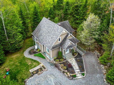 /international/ca/2-rue-gaia-sainte-marguerite-du-lac-masson-quebec-310108418495/