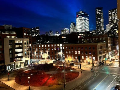 /international/ca/1-rue-mcgill-605-montreal-ville-marie-quebec-310108183292/