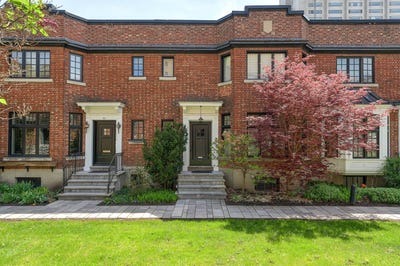/international/ca/28-place-redpath-montreal-ville-marie-quebec-310099547429/