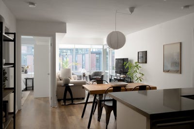 /international/ca/39-parliament-st-toronto-ontario-310120428604/