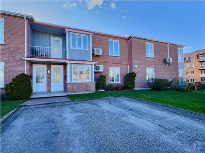 /international/ca/2564-rue-des-pelicans-jonquiere-quebec-310108270515/