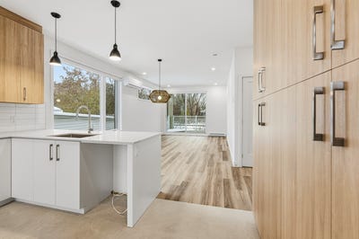 /international/ca/100-rue-lonergan-3-sainte-therese-quebec-310107558394/