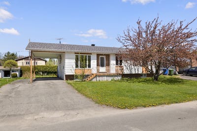 /international/ca/25-rue-morin-saint-anselme-quebec-310108481142/