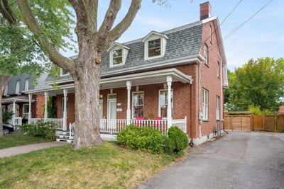 /international/ca/119z-boul-quinn-le-vieux-longueuil-quebec-310107765947/