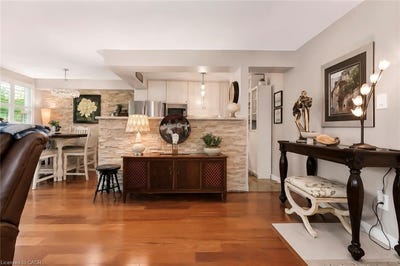 /international/ca/793-colborne-street-brantford-ontario-310109046017/