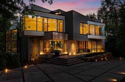 /international/ca/60-forest-ridge-road-richmond-hill-ontario-310120565768/