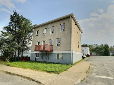 /international/ca/2-8-rue-iberville-e-rouyn-noranda-qc-j9x3m5-ca-rouyn-noranda-quebec-310100932534/