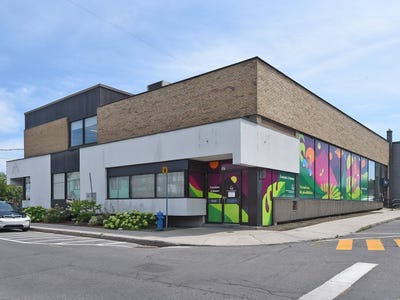 /international/ca/57-rue-ste-cecile-salaberry-de-valleyfield-qc-j6t1l6-ca-salaberry-de-valleyfield-quebec-310095242615/?lang=zh-cn
