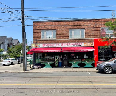/international/ca/878-dundas-street-w-toronto-ontario-310097321257/
