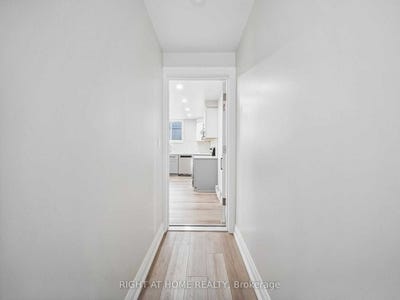 /international/ca/14-christine-lower-place-orillia-ontario-310101277698/?lang=zh-cn