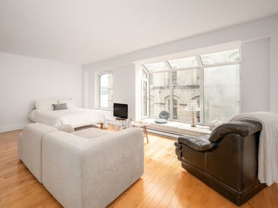 /international/ca/205-rue-du-porche-la-cite-limoilou-quebec-310119745934/