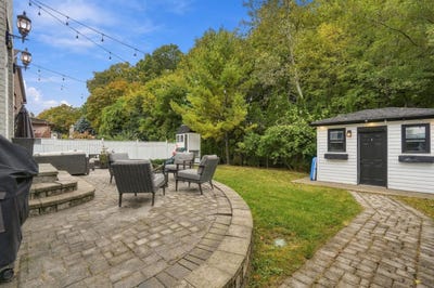 /international/ca/412-manhattan-drive-markham-ontario-310110413404/