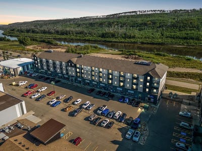 /international/ca/8106-fraser-avenue-fort-mcmurray-alberta-310101325424/?lang=zh-cn