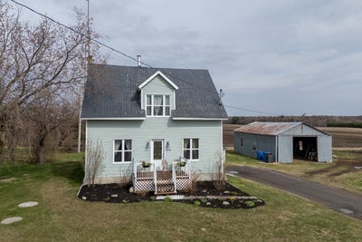 /international/ca/128z-10e-et-11e-rang-e-sainte-francoise-quebec-310107912055/