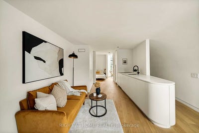 /international/ca/laneway-44-foxley-street-toronto-ontario-310101225685/