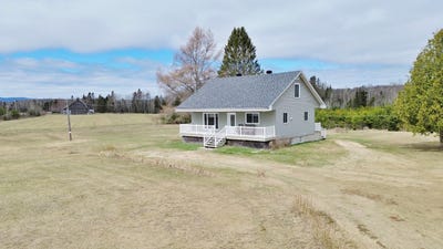 /international/ca/123-route-309-s-mont-saint-michel-quebec-310099221063/