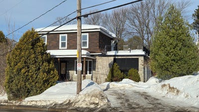 /international/ca/1233-rue-dumouchel-sainte-adele-quebec-310106049252/