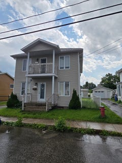 /international/ca/3647-3649-rue-boulle-jonquiere-qc-g7x1e3-ca-jonquiere-quebec-310101159777/?lang=zh-tw