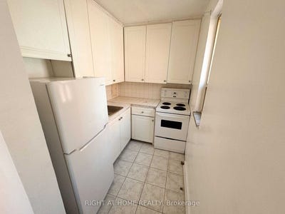 /international/ca/203-896-eglinton-avenue-e-toronto-ontario-310101132145/?lang=zh-cn