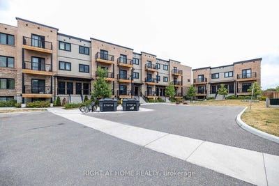 /international/ca/7a-164-heiman-st-street-kitchener-ontario-310100671957/