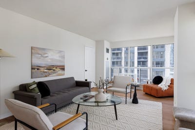 /international/ca/28-hollywood-ave-toronto-ontario-310108671328/
