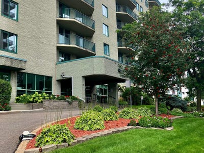 /international/ca/25-rue-des-emeraudes-repentigny-qc-j6a8h4-ca-repentigny-quebec-310098512889/?lang=zh-cn