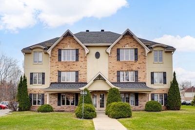/international/ca/82-rue-paul-mainguy-blainville-quebec-310107766582/