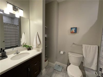 /international/ca/118-king-street-hamilton-ontario-310094226504/