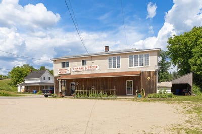 /international/ca/370-route-105-low-quebec-310109218491/